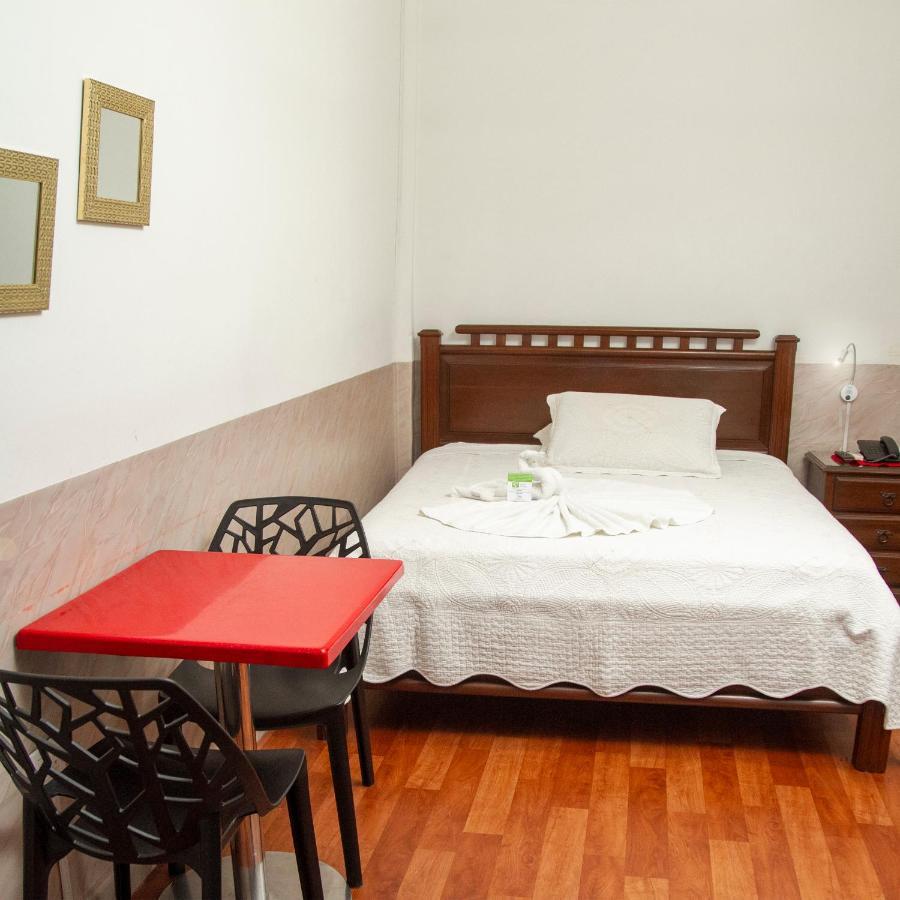 Buen Retiro Apart Hotel Santa Cruz de La Sierra Eksteriør billede